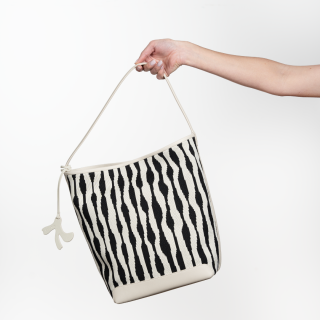 HANDBAG CHARM - lacuna - cream